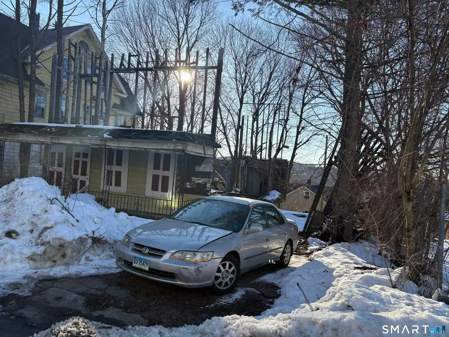 193 Plaza Avenue, Waterbury, CT 06610 - #2