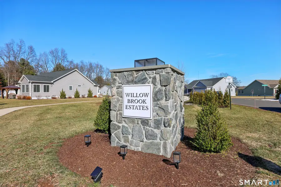 152 Willow Brook Drive, Farmington, CT 06032 - #3