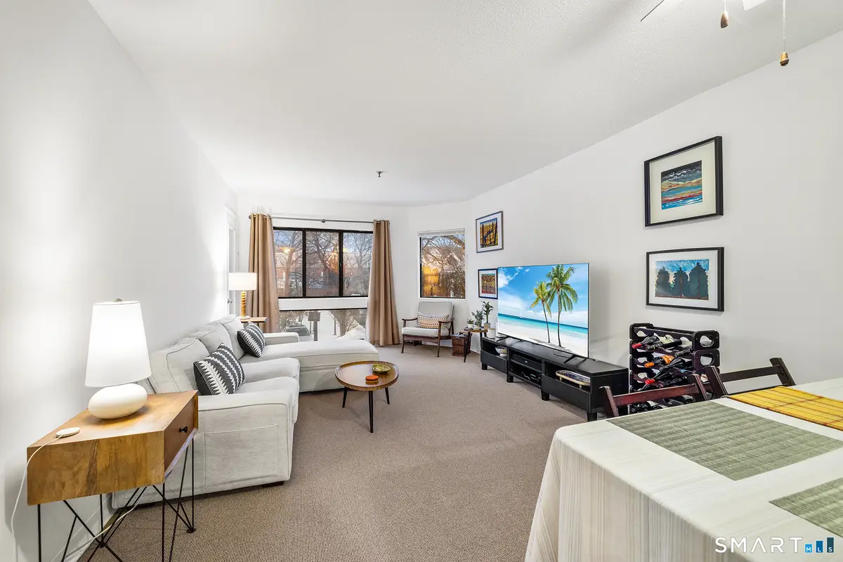 1204 Whitney Avenue #APT 207, Hamden, CT 06517 - #1