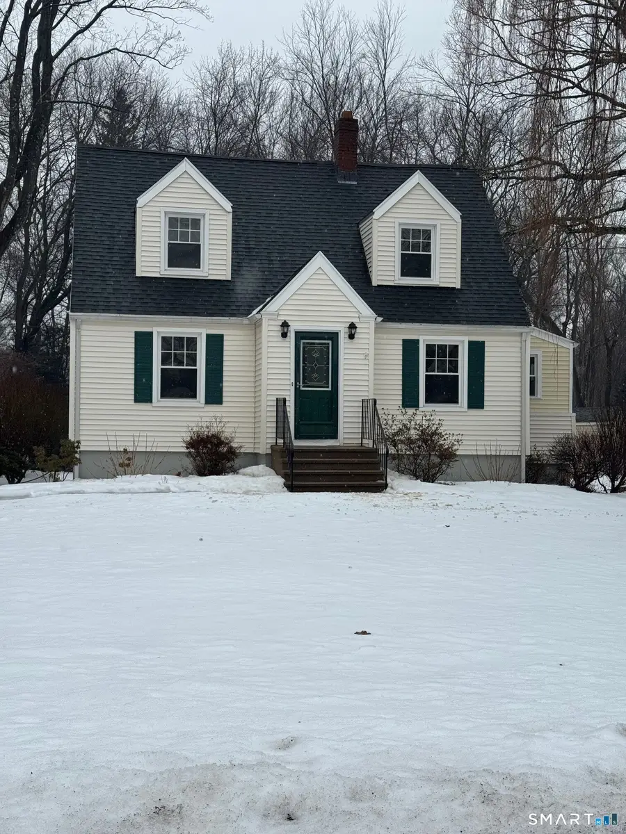 24 North Avenue, North Haven, CT 06473 - #2