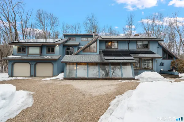 57 Mistywood Lane, Naugatuck, CT 06770