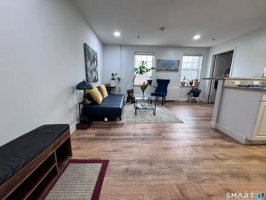 59 Courtland Avenue #APT 3B, Stamford, CT 06902 - #2