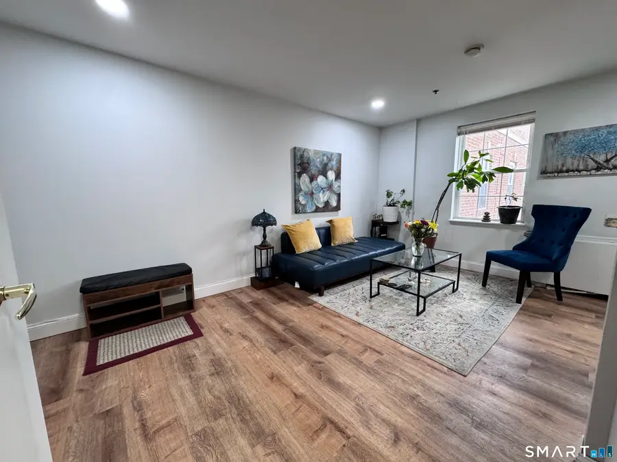 59 Courtland Avenue #APT 3B, Stamford, CT 06902 - #3