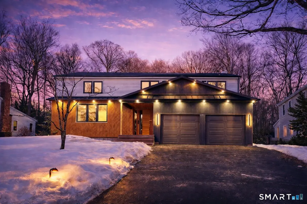 60 Fox Chase Lane, West Hartford, CT 06107 - #1