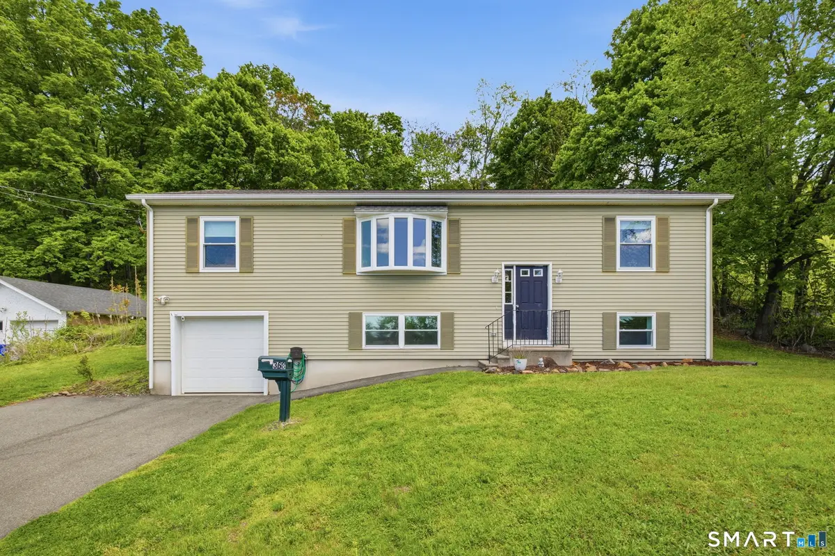 368 Old Main Street, Rocky Hill, CT 06067 - #1