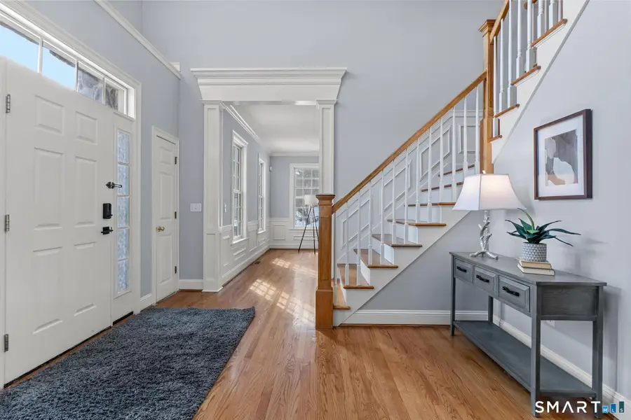 102 Hunter Drive, West Hartford, CT 06107 - #2