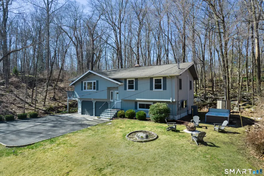 54 Rita Drive, New Fairfield, CT 06812 - #3