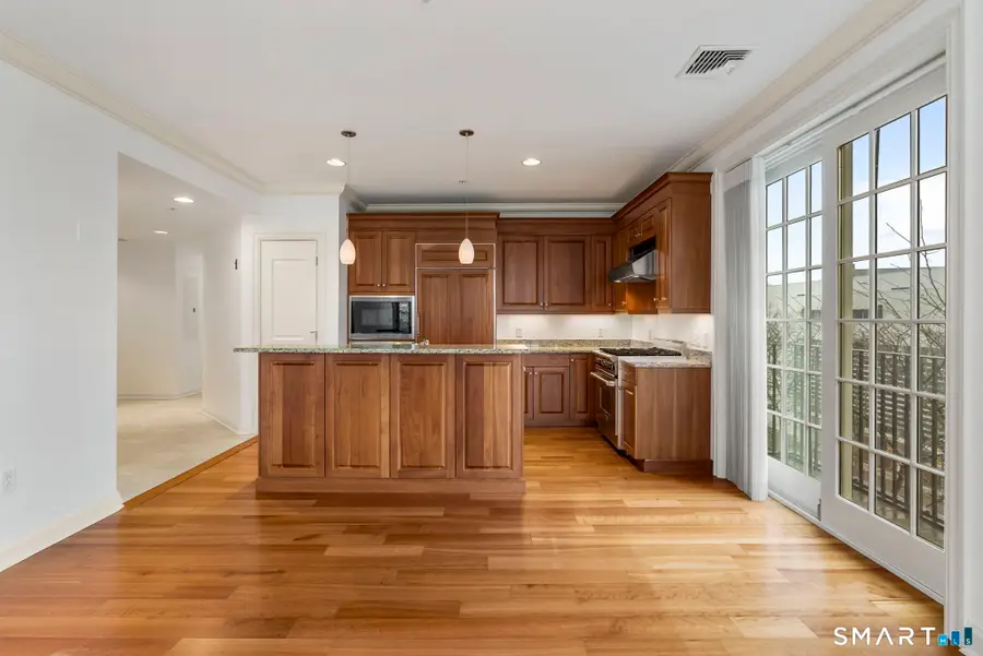 85 Memorial Road #APT 313, West Hartford, CT 06107 - #3