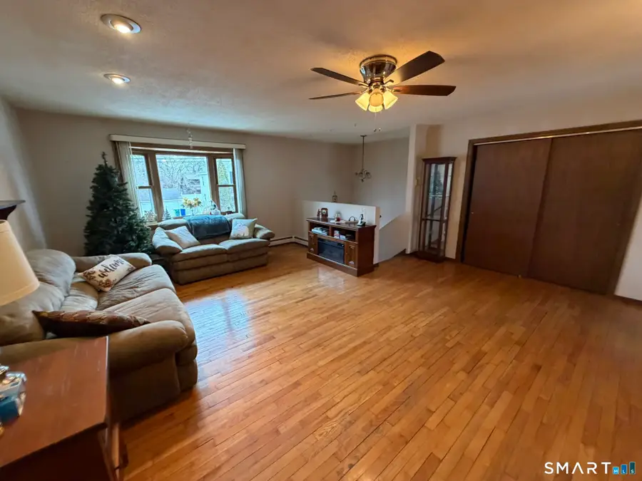 54 Peck Street, Stratford, CT 06614 - #2