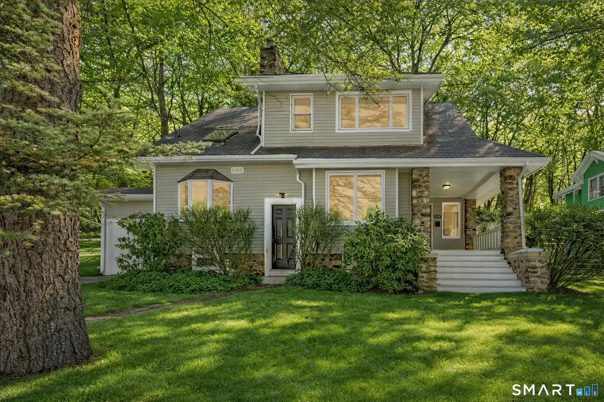 1054 Cooke Street, Waterbury, CT 06704 - #1