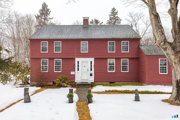 27 Edgerton Street, East Hampton, CT 06424