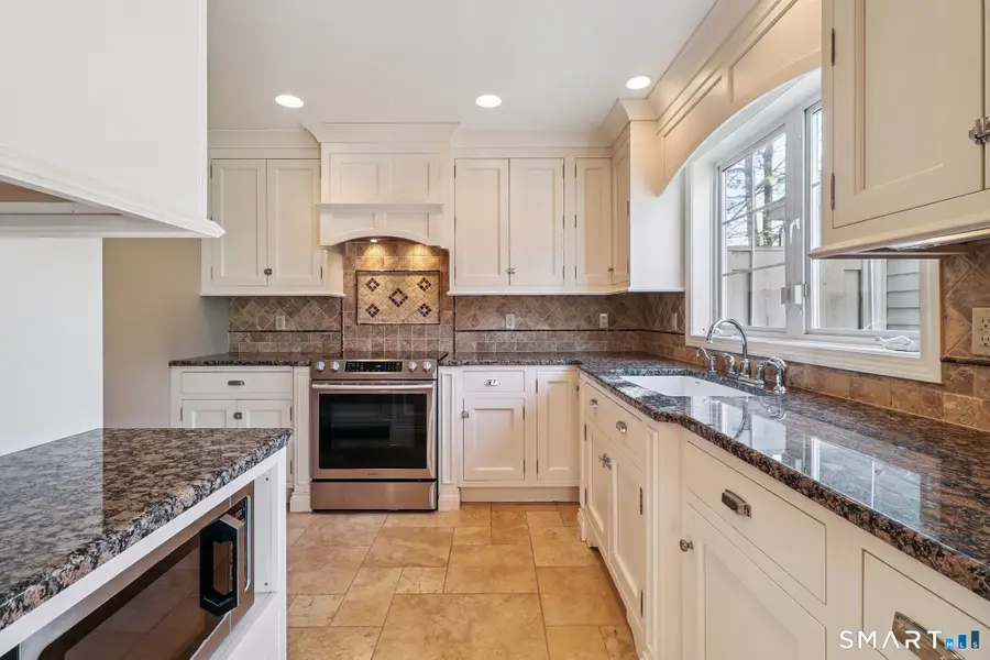 41 Tamarack Avenue #118, Danbury, CT 06811 - #3