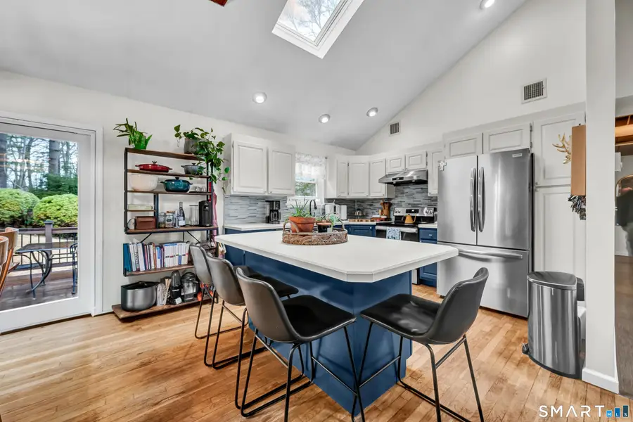 13 Pocono Road, Newtown, CT 06470 - #3