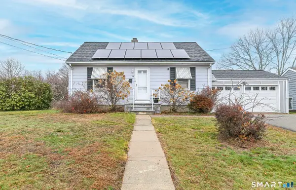 74 Hollywood Avenue, Bridgeport, CT 06606