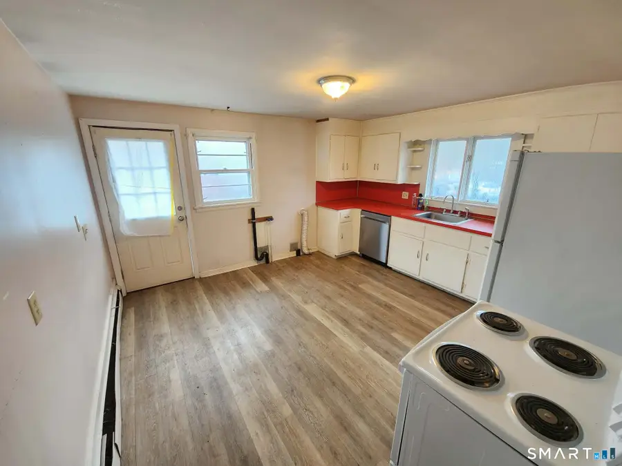 948 Old Colony Road, Meriden, CT 06450 - #3