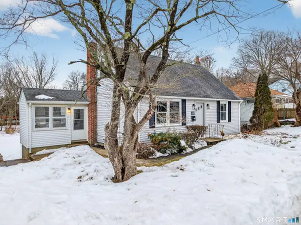 111 Whipple Avenue, Norwich, CT 06360