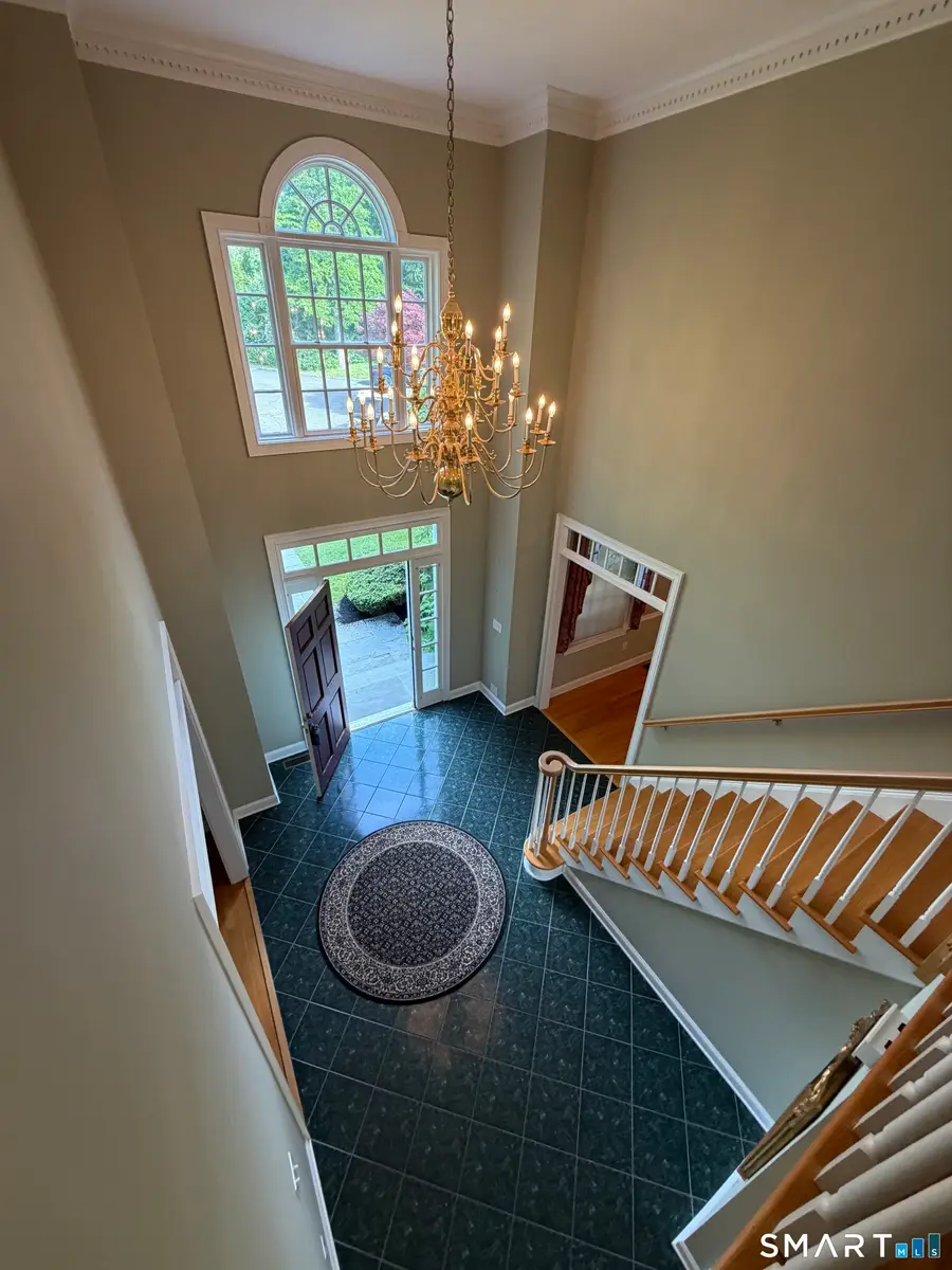 11 Long Meadow Lane, Redding, CT 06896 - #3