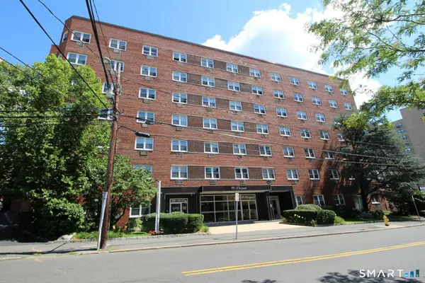 99 Prospect Street #APT 3M, Stamford, CT 06901