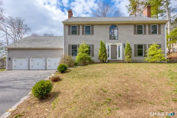 35 High Gate Drive, Avon, CT 06001