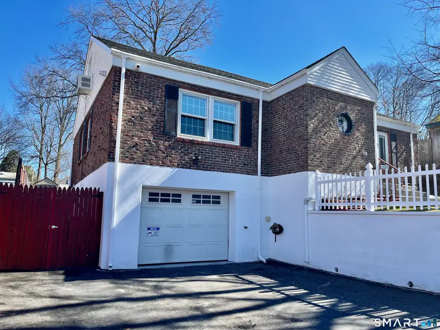 657 Naugatuck Avenue, Milford, CT 06461 - #3