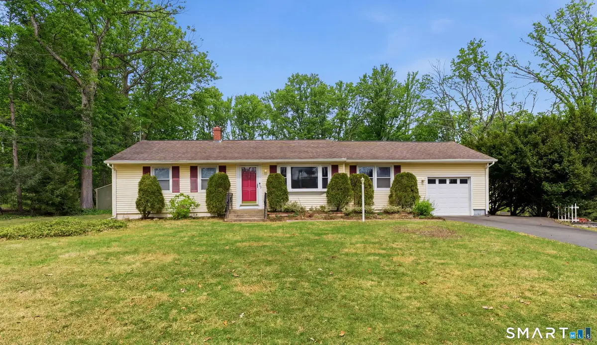 8 Gem Drive, Ellington, CT 06029 - #1