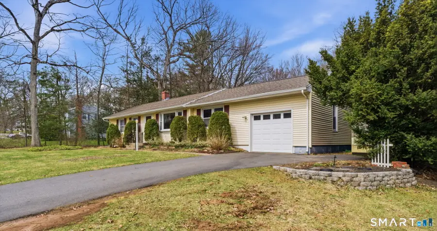 8 Gem Drive, Ellington, CT 06029 - #3