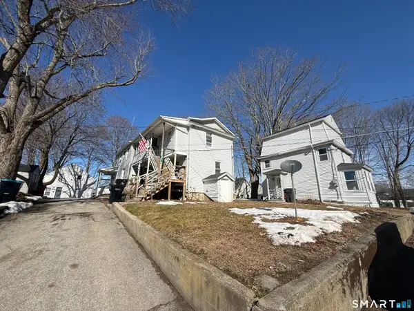 2 Lyon Street, Putnam, CT 06260