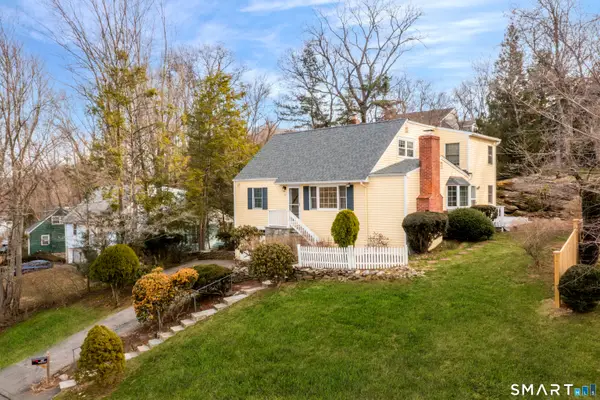 385 Samp Mortar Drive, Fairfield, CT 06824