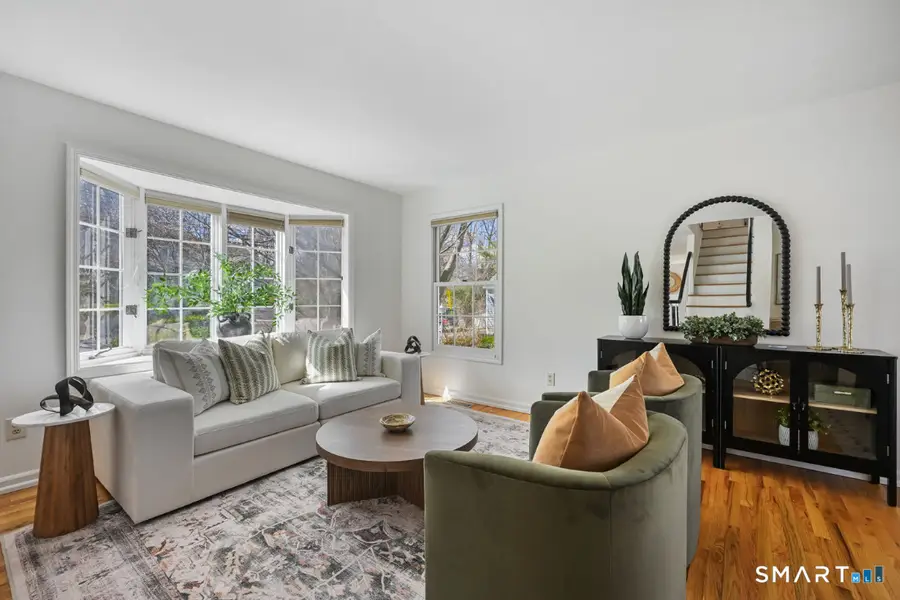 24 Bridget Lane, Fairfield, CT 06824 - #3