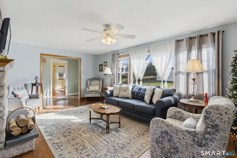 16 Phyllis Drive, Naugatuck, CT 06770 - #2