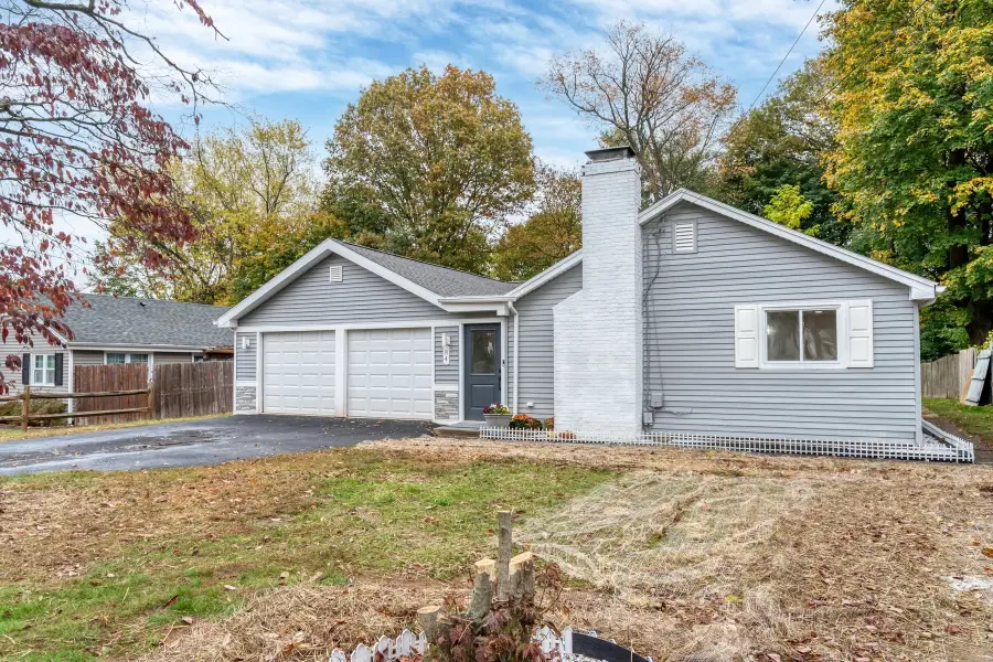 84 Connecticut Avenue, Newington, CT 06111 - #3