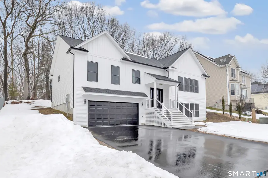 32 Larovera Terrace, Ansonia, CT 06401 - #3