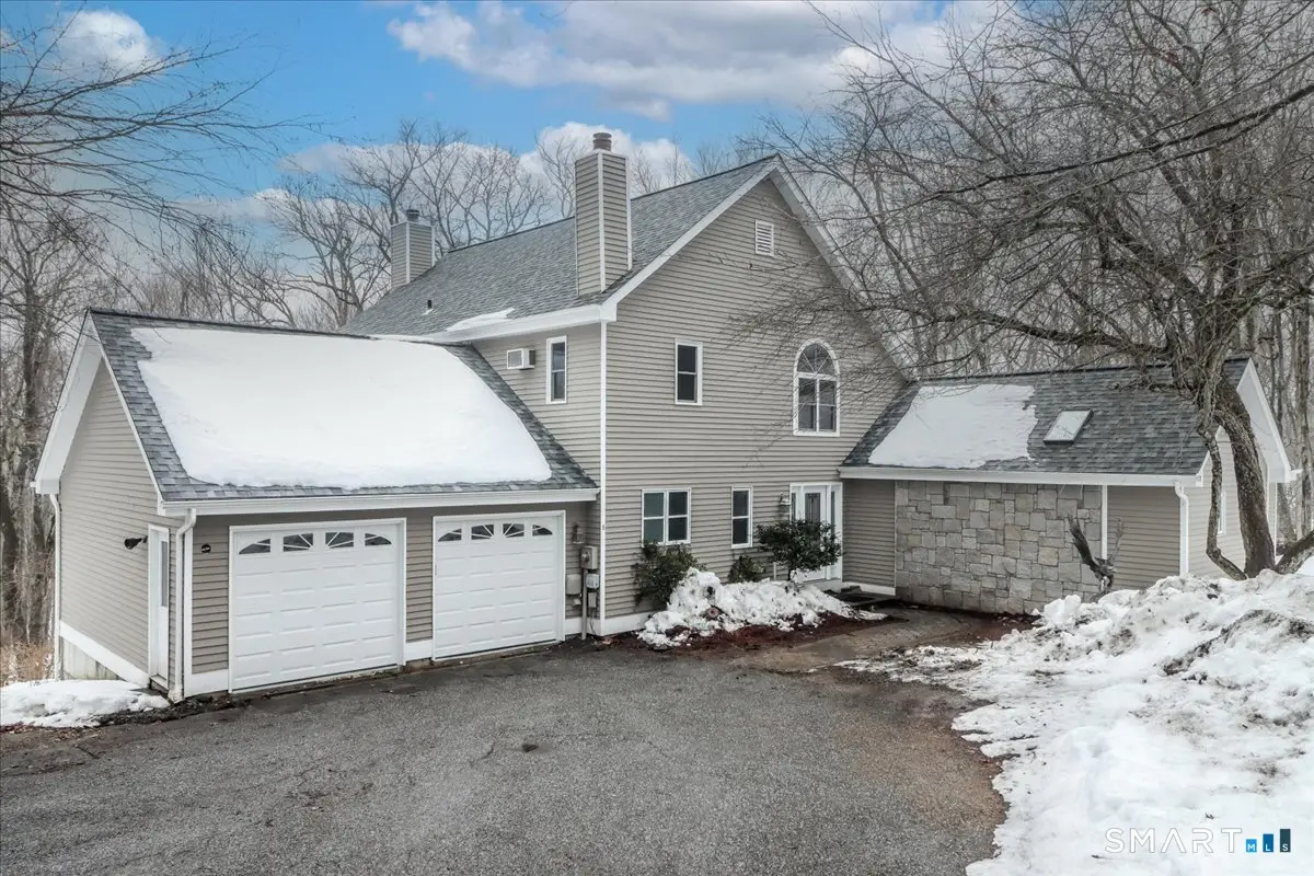 8 Pebble Lane, New Milford, CT 06776 - #1