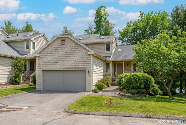 12 Boulevard Drive #31-173, Danbury, CT 06810