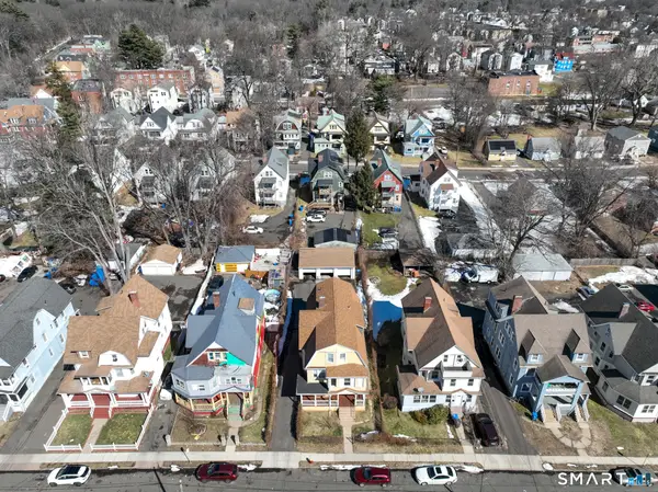 431 Edgewood Street, Hartford, CT 06112