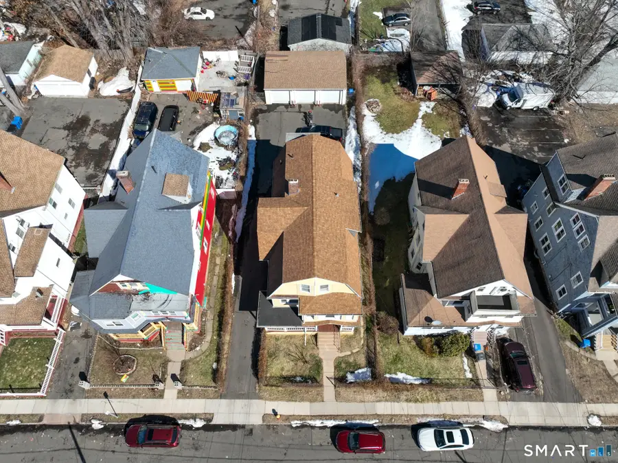 431 Edgewood Street, Hartford, CT 06112 - #2