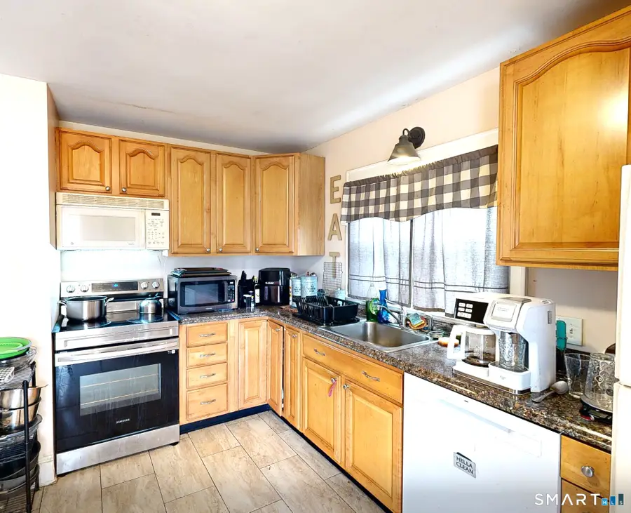 94 Holabird Avenue, Winchester, CT 06098 - #2