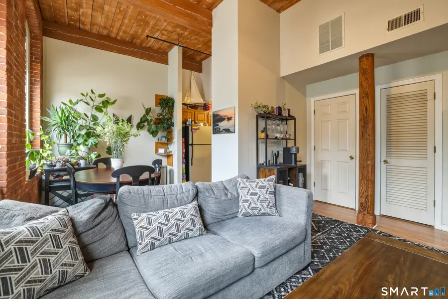 16 Vernon Avenue #APT 34, Vernon, CT 06066 - #3