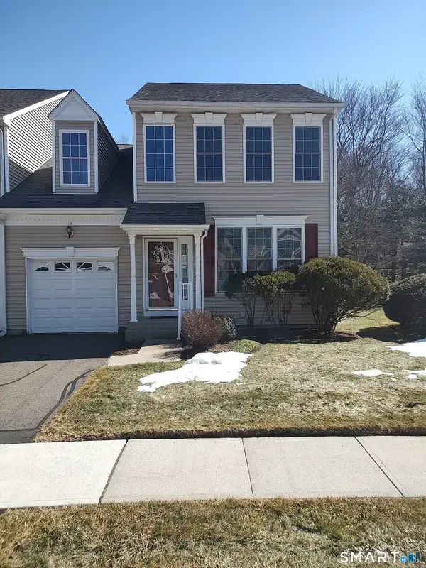 16 Fieldstone Court #16, North Haven, CT 06473