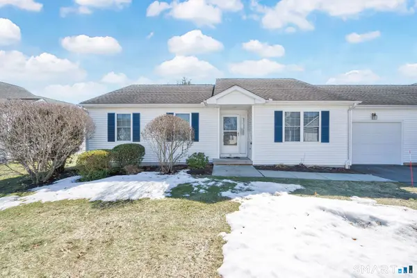 95 Meadowview Lane #95, Vernon, CT 06066