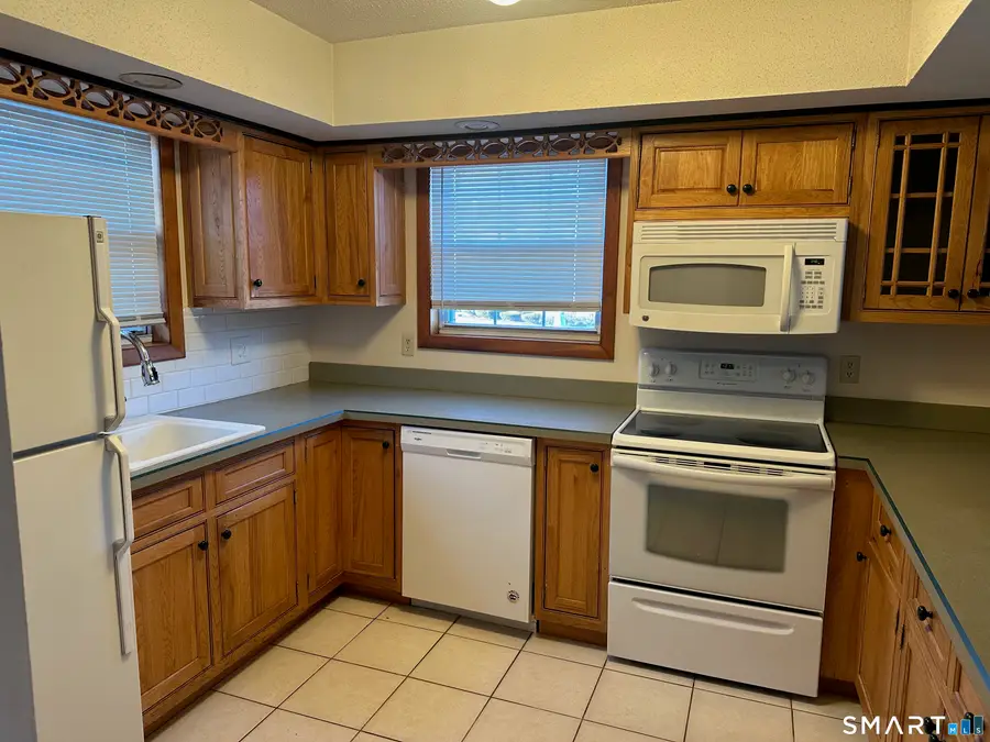 100 Misty Meadow Lane #100, South Windsor, CT 06074 - #3