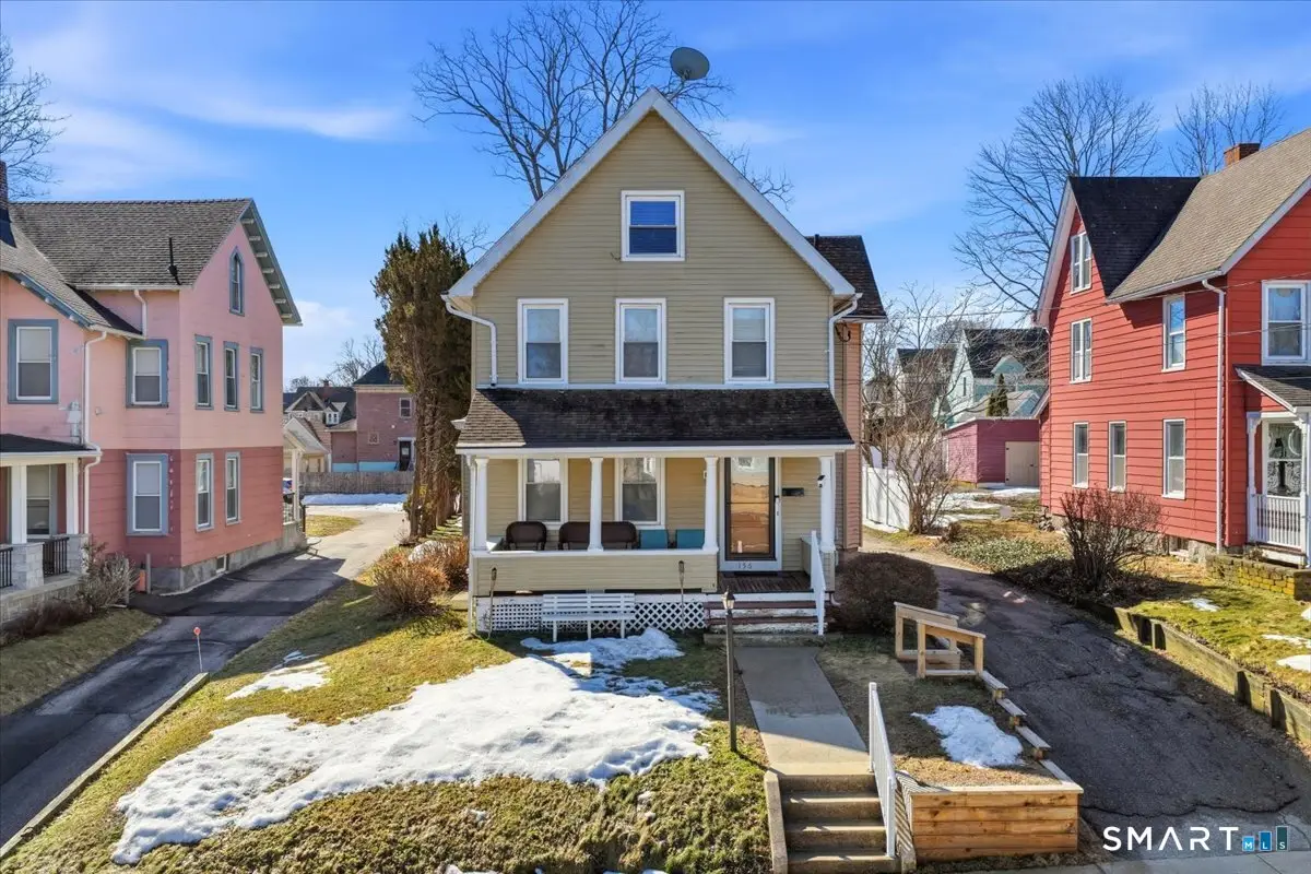 156 Willetts Avenue, New London, CT 06320 - #1