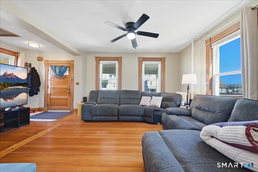 156 Willetts Avenue, New London, CT 06320 - #3