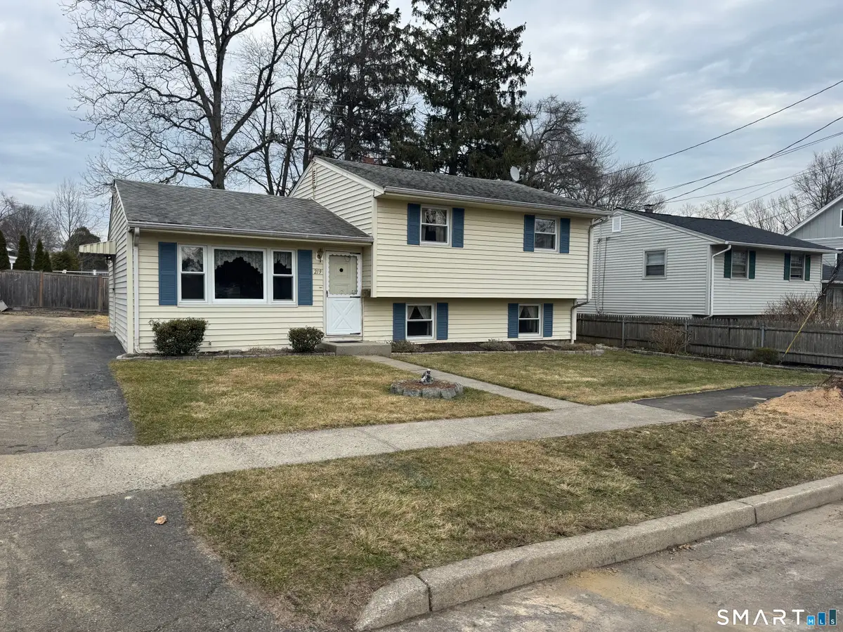 219 Oakwood Drive, Fairfield, CT 06824 - #1