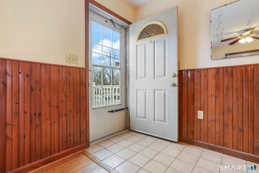 4 Wilson Street, New Fairfield, CT 06812 - #3