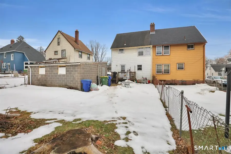 111 Madison Street, Waterbury, CT 06706 - #3