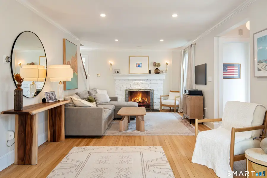 3 Abbey Road, Darien, CT 06820 - #2