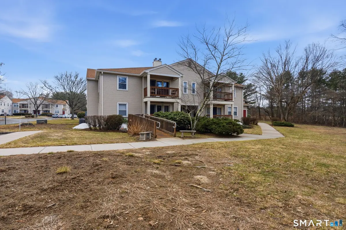 302 Ashmead Commons #302, Enfield, CT 06082 - #1