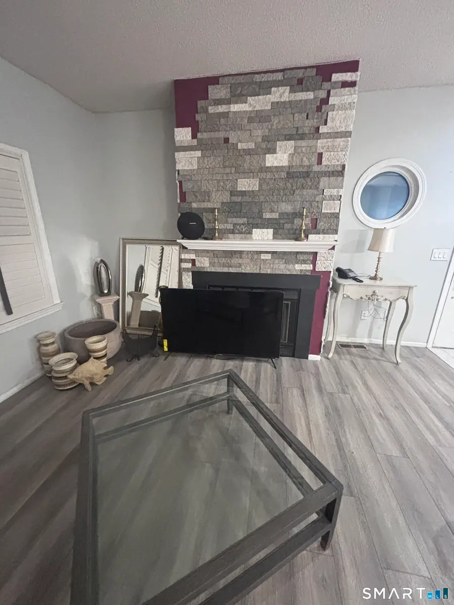 101 Madeline Avenue #APT 33, Waterbury, CT 06708 - #3