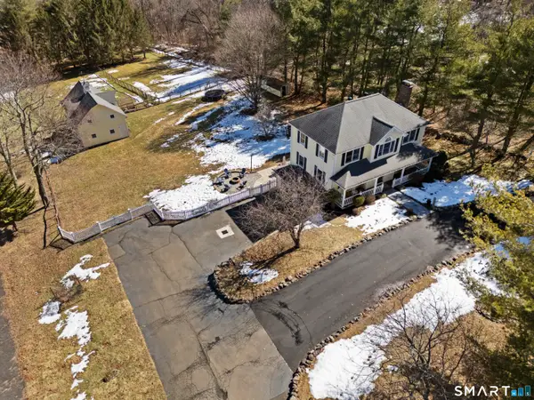 105 Building Brook Road, Hamden, CT 06514